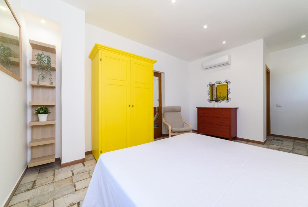 B&B Albachiara Casa Di Campagna Ogliastro Cilento Bagian luar foto