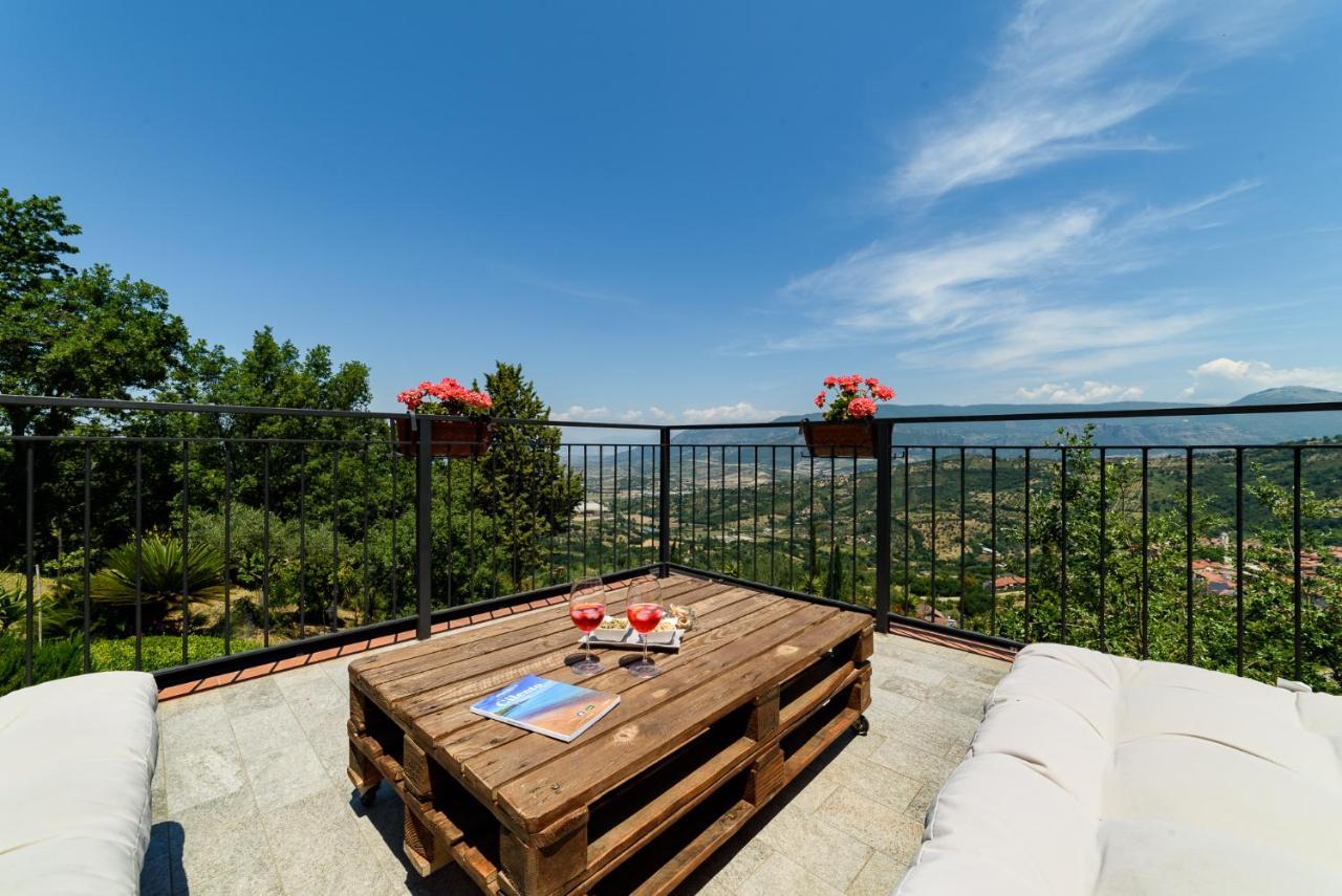 B&B Albachiara Casa Di Campagna Ogliastro Cilento Bagian luar foto