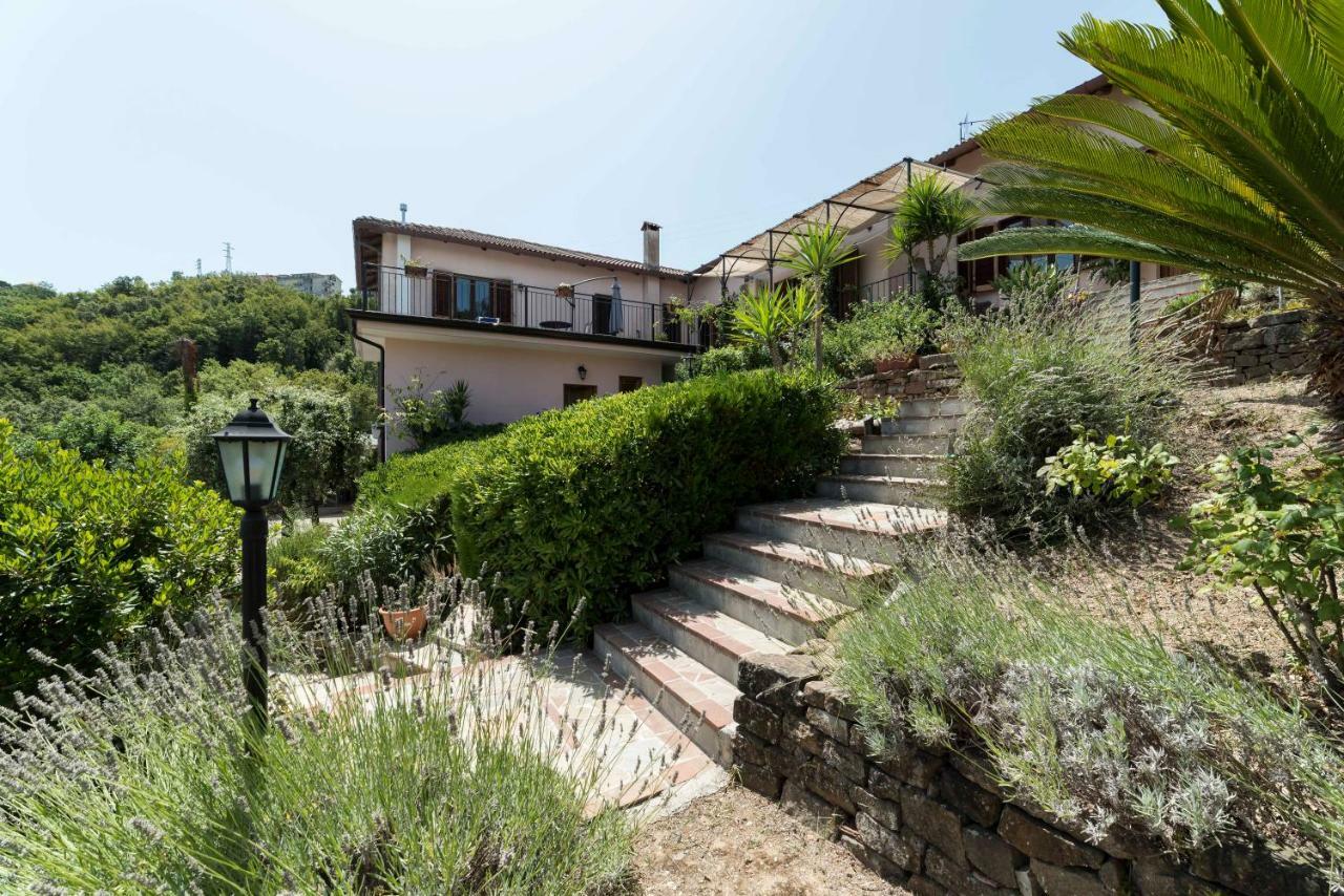 B&B Albachiara Casa Di Campagna Ogliastro Cilento Bagian luar foto