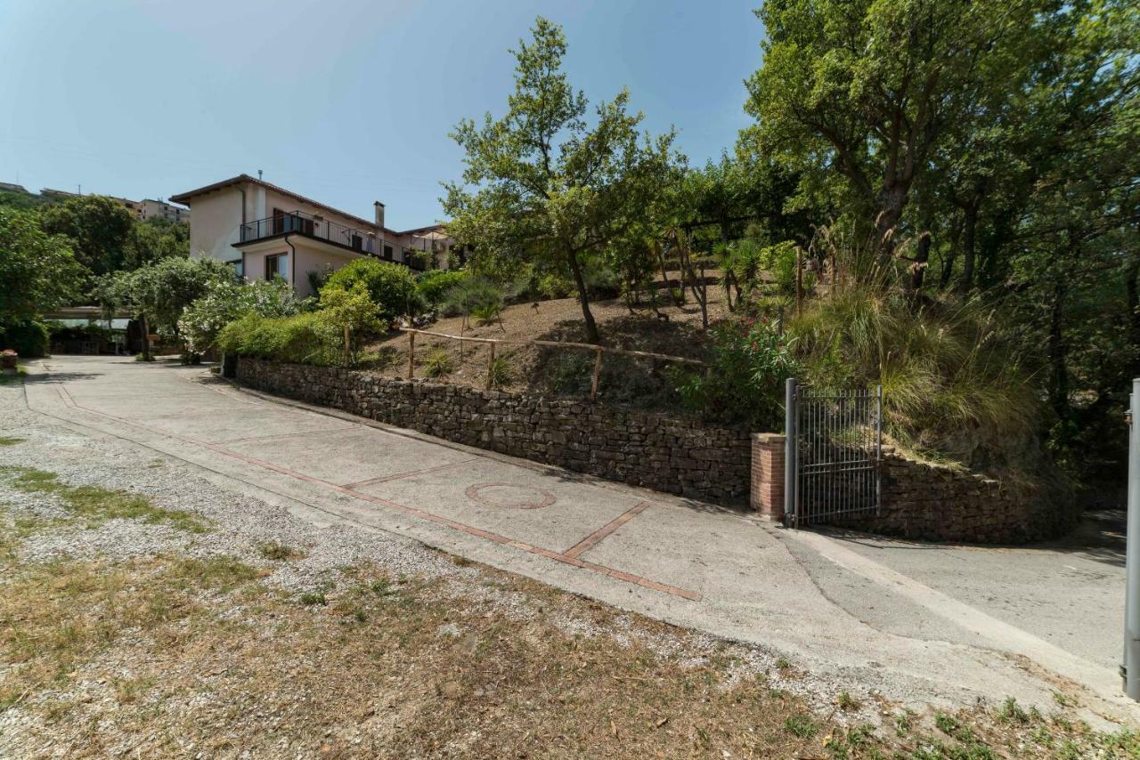 B&B Albachiara Casa Di Campagna Ogliastro Cilento Bagian luar foto